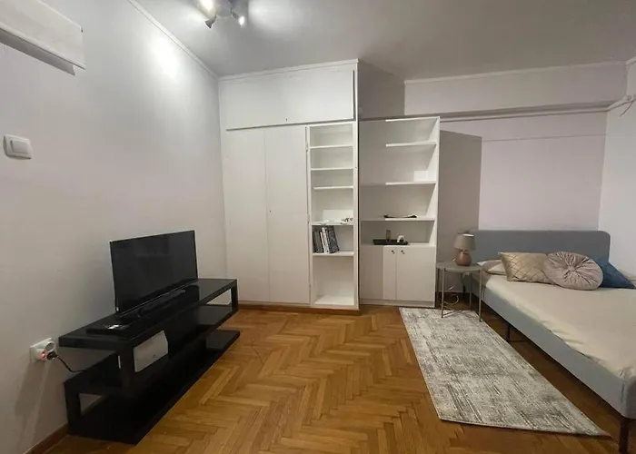The Love Nest At Central Athens Kolonaki
